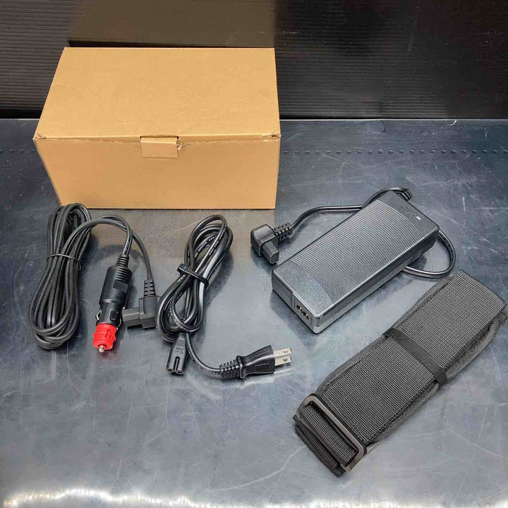 【美品】★マキタ(makita) コードレス冷温庫 CW004GZO【川越店】