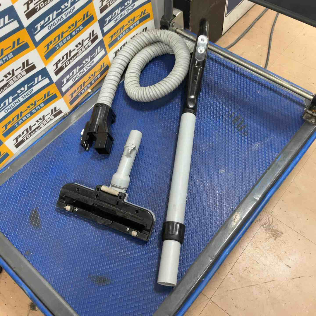 ☆マキタ(makita) コードレスサイクロン掃除機 CL500DZ【草加店】