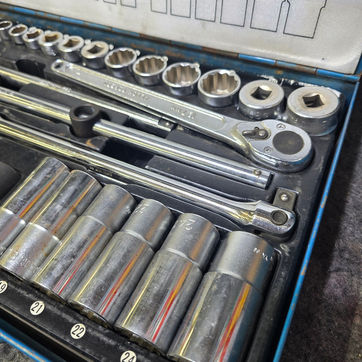 【中古品・サビ多め、欠品あり】HIT オールマイティーソケットレンチセット AM441 差込角:12.7mm(1/2) ※8㎜ヘックスのみ欠品※【桶川店】