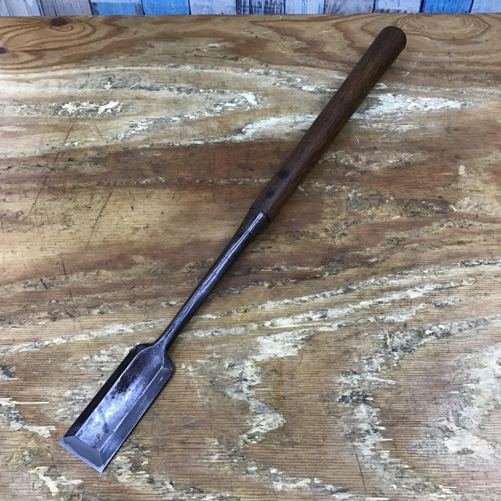中古品】 「小鉄」銘 突き鑿 のみ 和工具 木工 Japanise Chisel