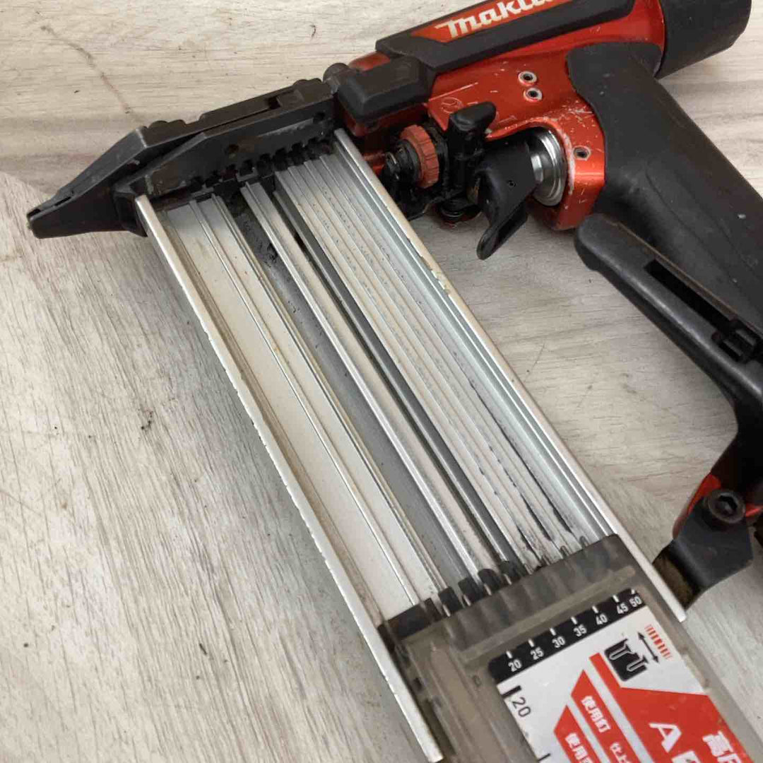 ★マキタ(makita) 高圧フィニッシュネイラ AF552H【越谷店】