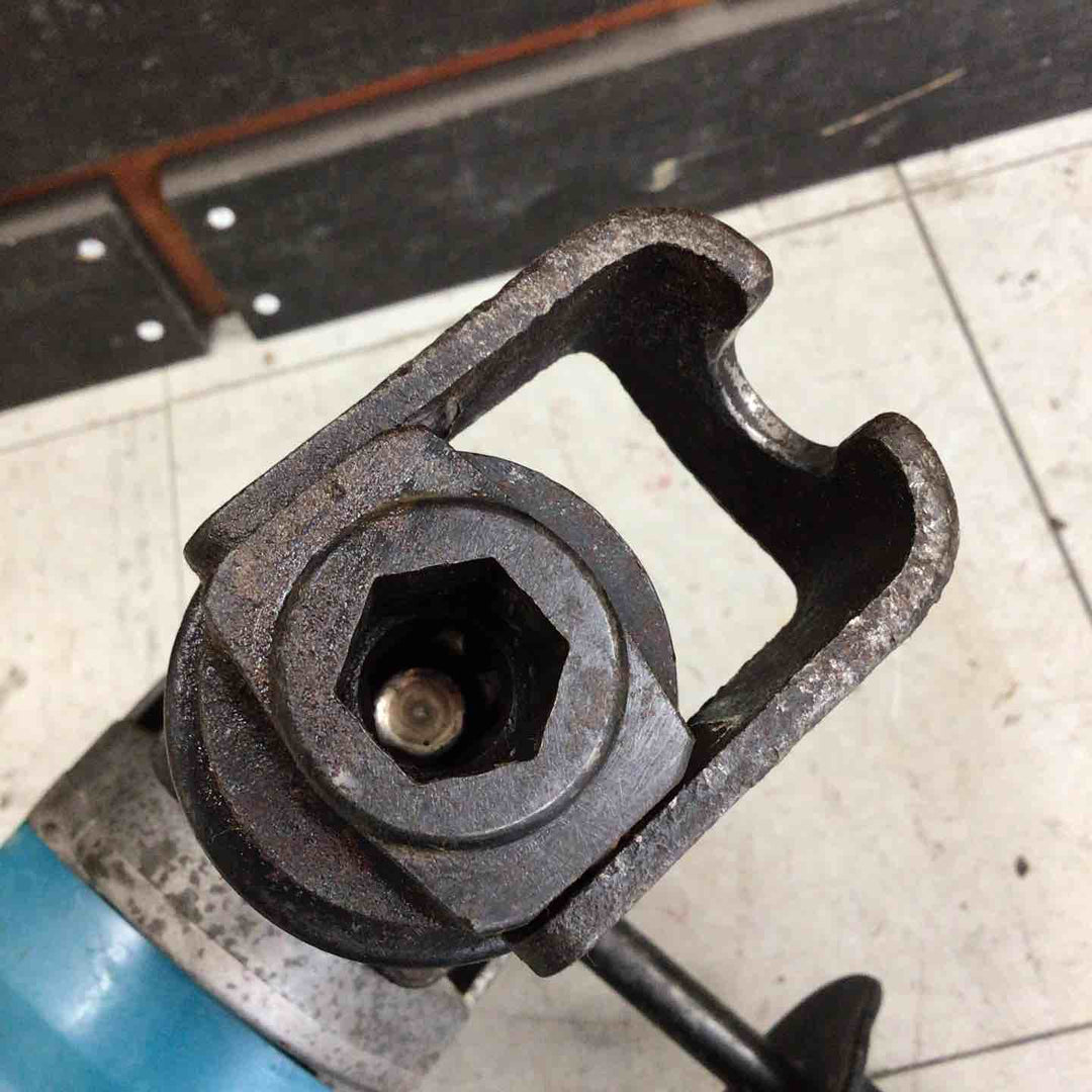 【現状品】 マキタ/makita ハンマドリル HR3520 【鴻巣店】