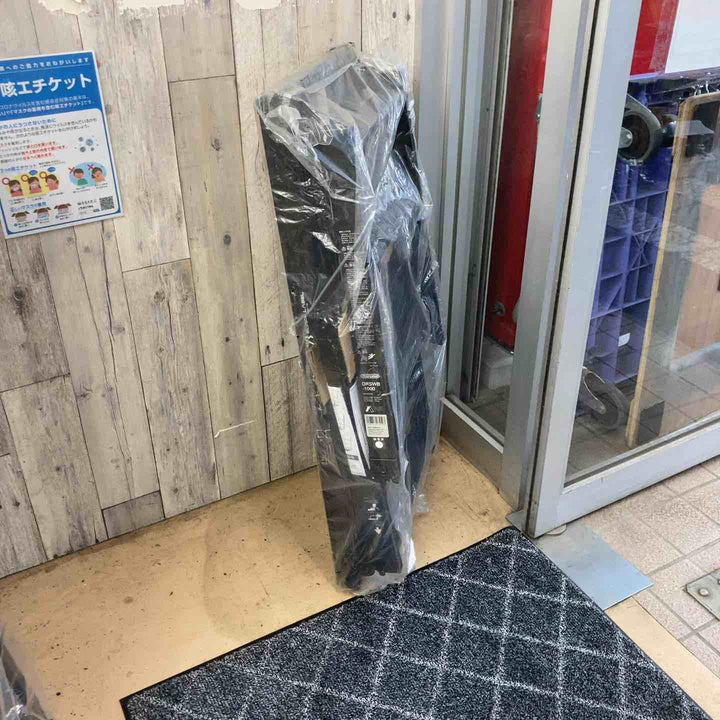 【未使用(店頭展示品)】◇長谷川工業(Hasegawa) BLACK LABEL 脚部伸縮足場台ブラック DRSWB-1000【東大和店】