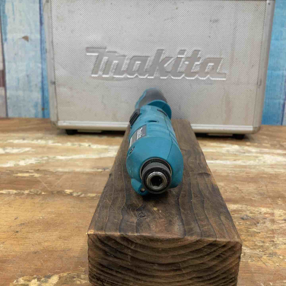★マキタ(makita) コードレスペンインパクトドライバー TD022DSHX【柏店】