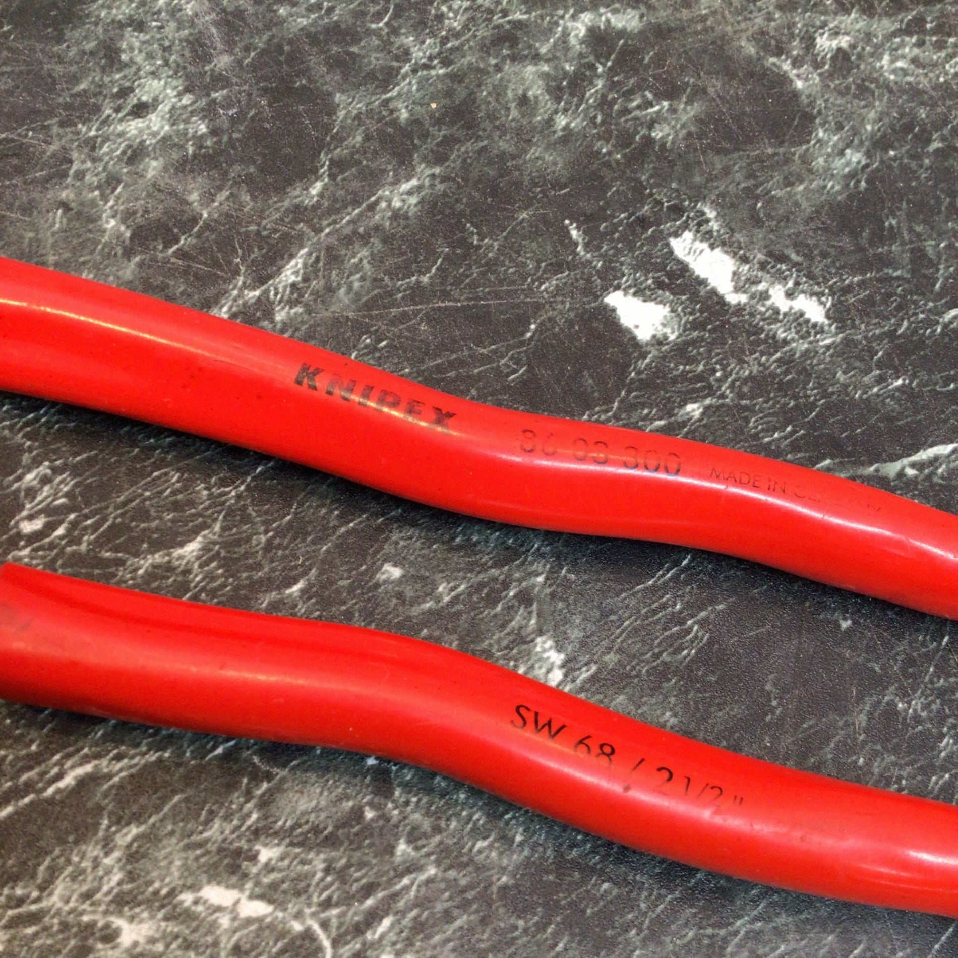 クニペックス プライヤーレンチ 300mm 8603300【八潮店】 – アクト