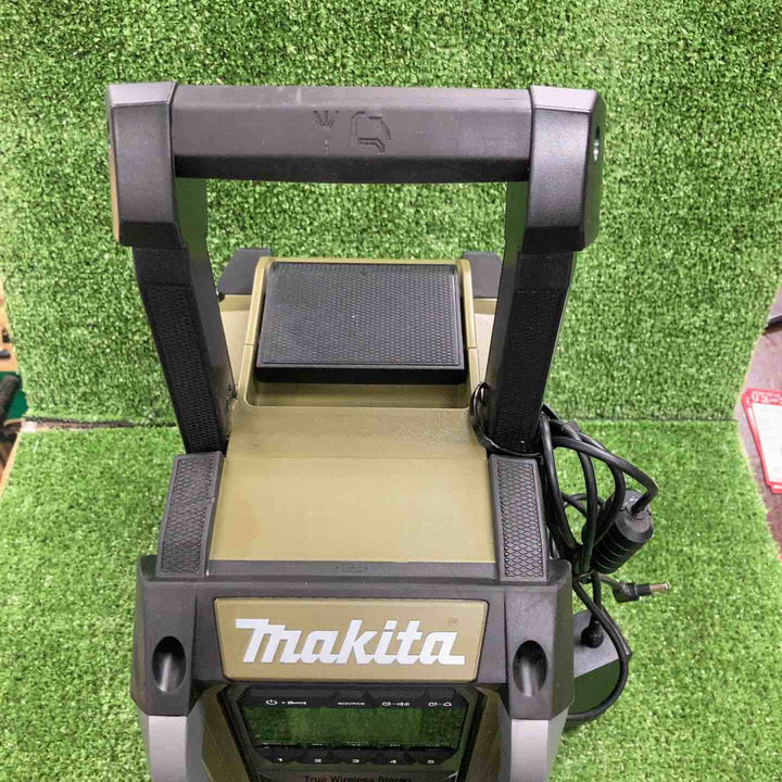 ★マキタ(makita) コードレスラジオ MR005GZO【川崎店】