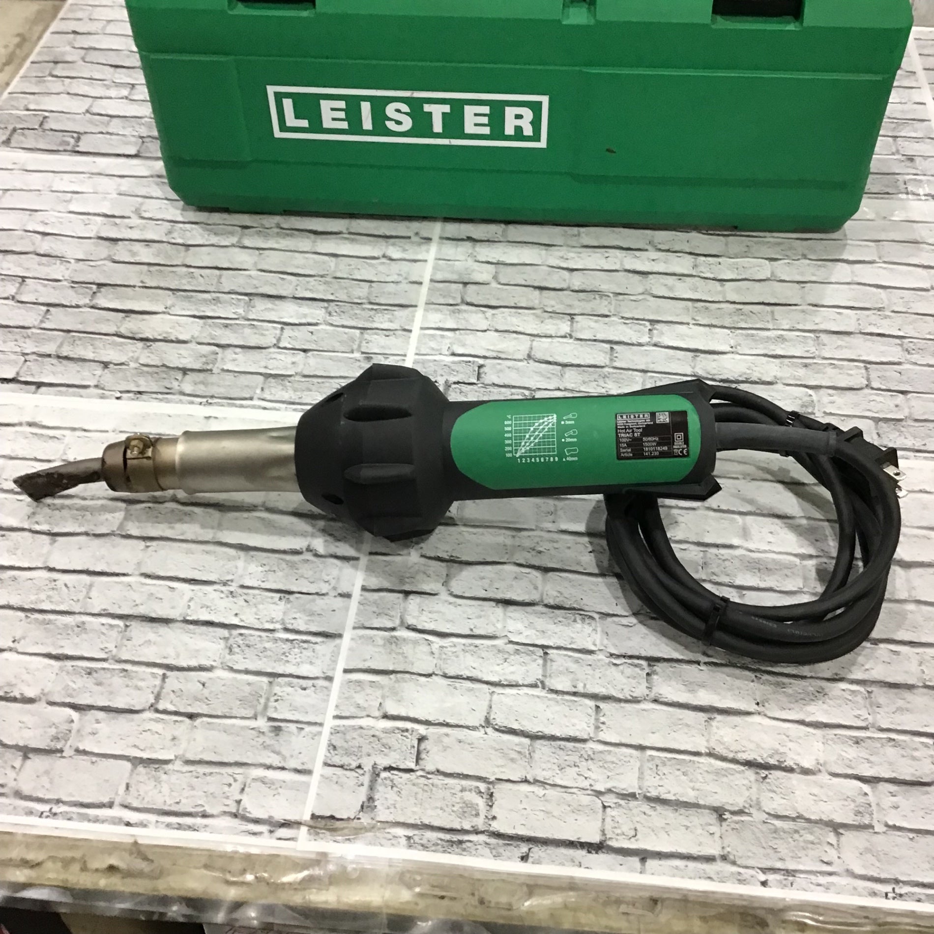 ライスター TRIACST 熱風溶接機②【野田愛宕店】【店頭取引限定】【ジャンク】管理番号：ITEJCUSG8YA8 ライスター 溶接機 トリアックST型 純正品 スターターキット 5点セット