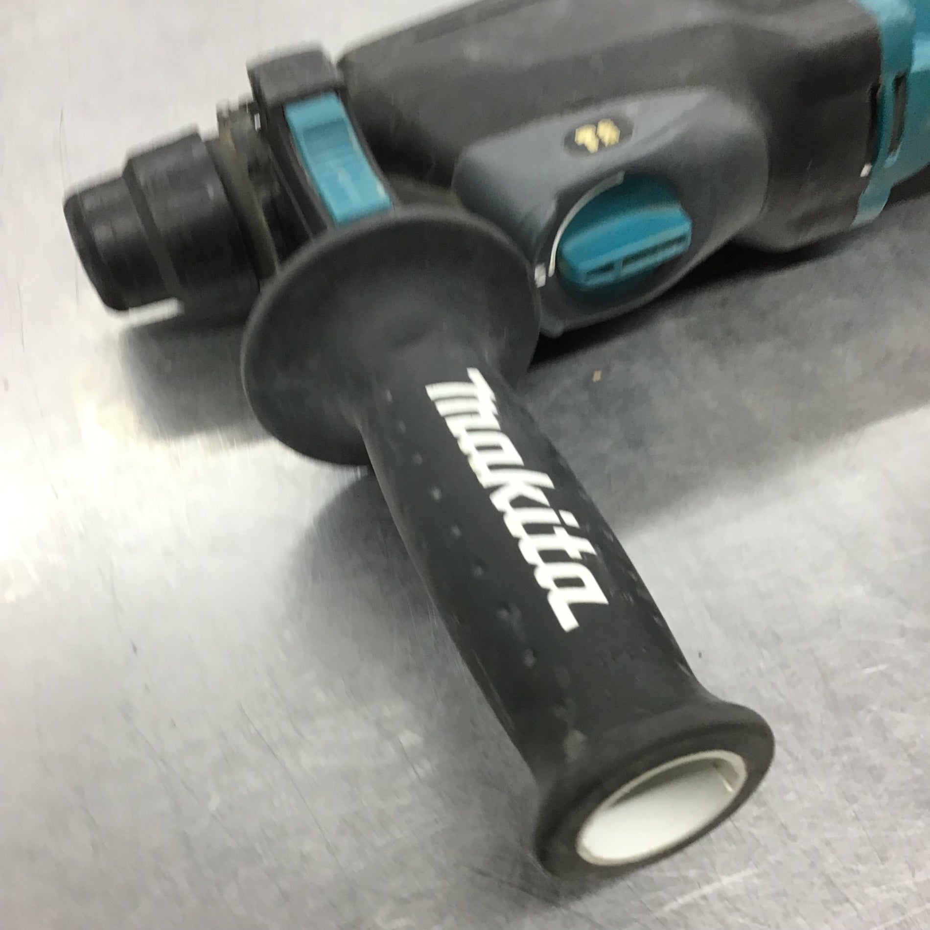☆マキタ(makita) ハンマドリル HR2601F【戸田店】 – アクトツール