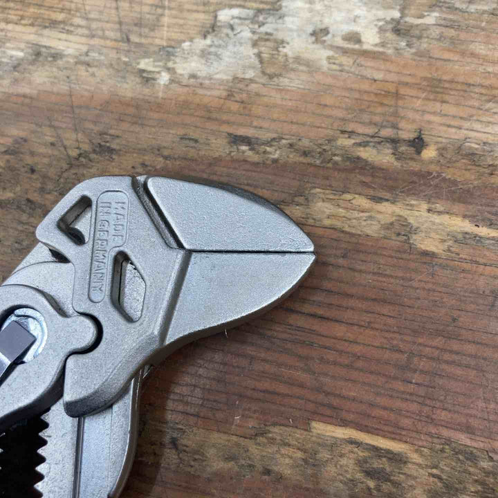 ▼クニペックス(KNIPEX) プライヤーレンチ 8605-180 コンフォートグリップ 削れ跡あり【柏店】