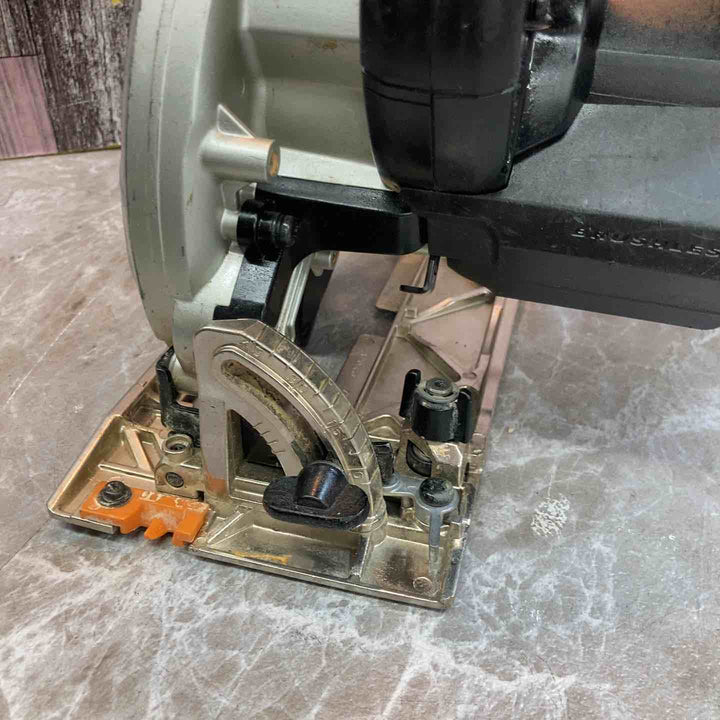 【現状品／保証なし】★マキタ(makita) 電子マルノコ HS6303B【八潮店】