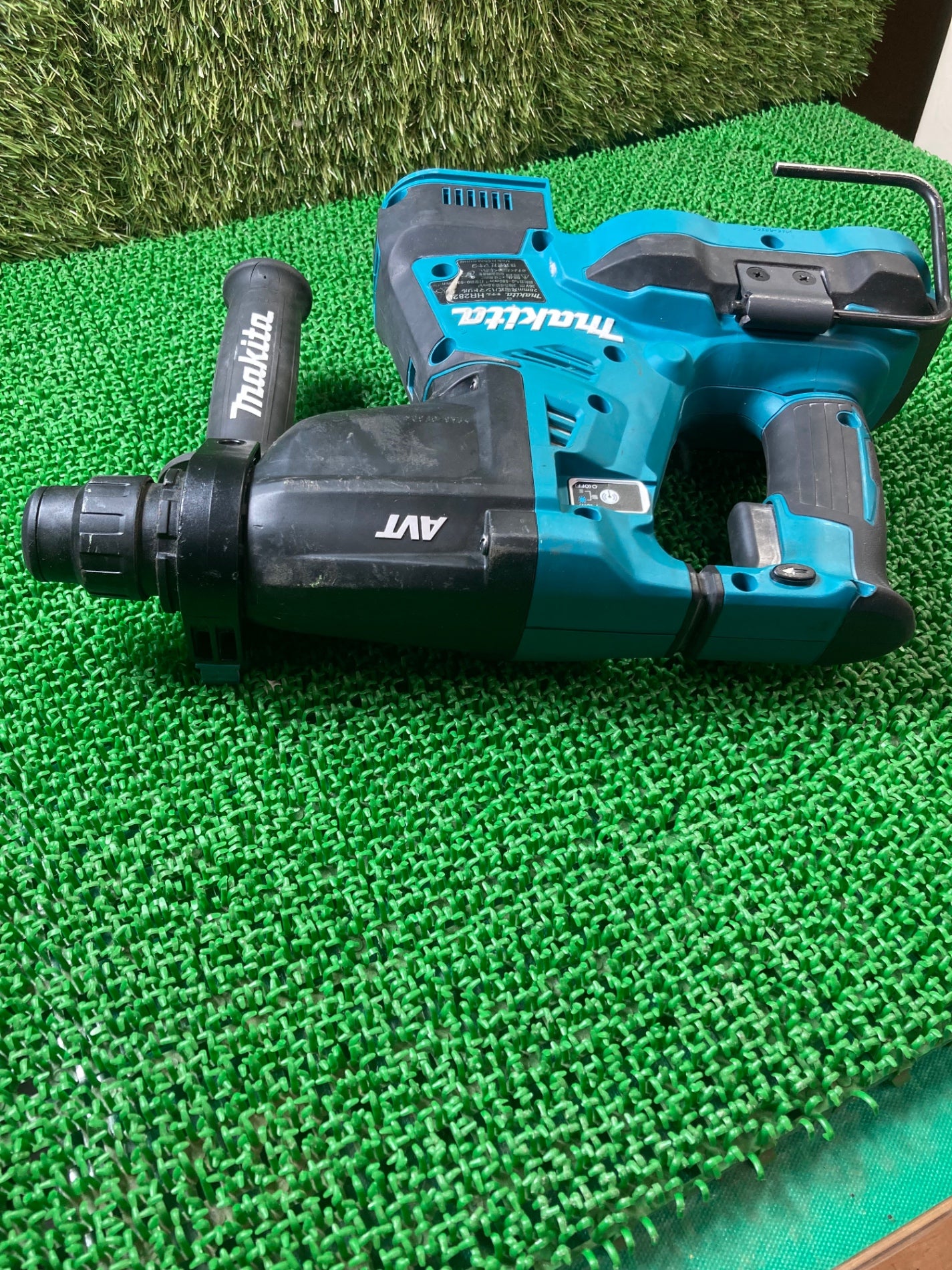 ☆マキタ(makita) コードレスハンマドリル HR282DZK 穴あけ能力
