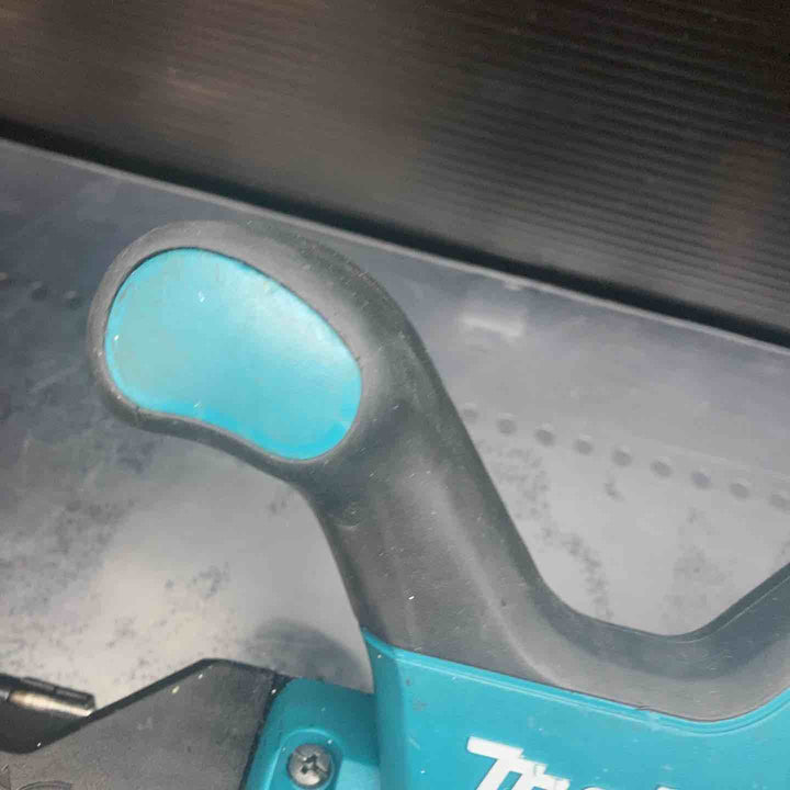 ★マキタ(makita) コードレスバンドソー PB181DZ【川越店】