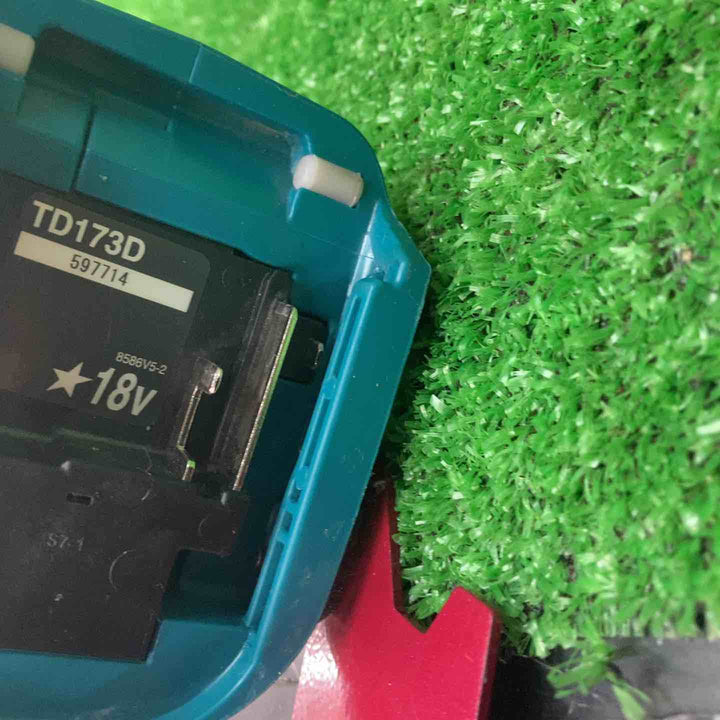 マキタ(makita) コードレスインパクトドライバー TD173DZ 動作確認済み【川越店】