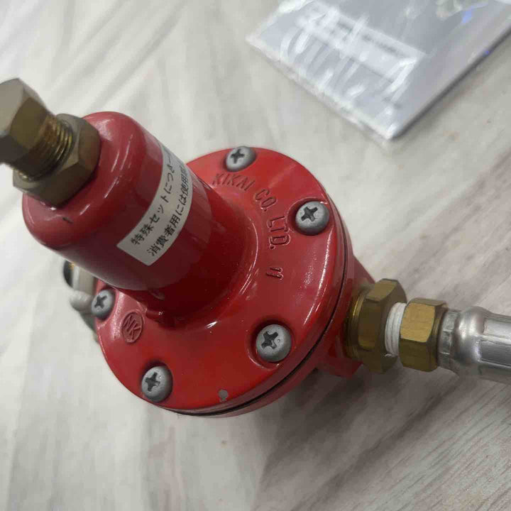 三菱 ガスボンベ式発電機 MGC900GPA01【越谷店】