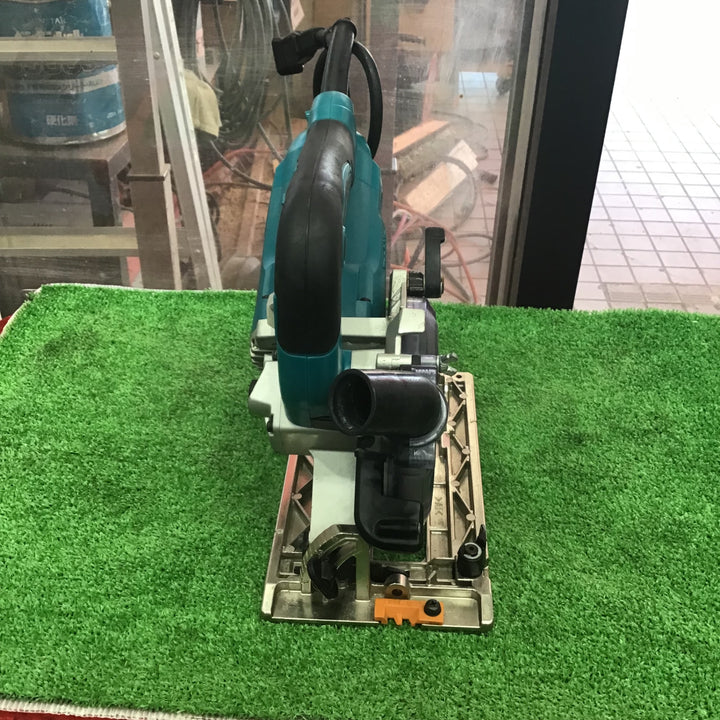 ★マキタ(makita) 125mm防じん丸のこ KS5200FX【草加店】