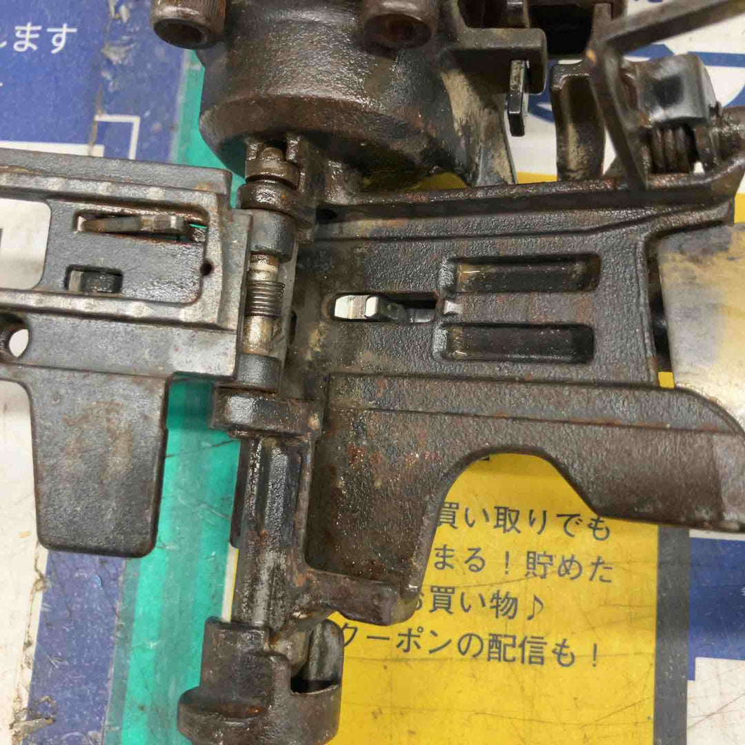 ★マキタ(makita) 高圧エア釘打ち機 AN510HS サイディング 本体のみ、使用感大【戸田店】