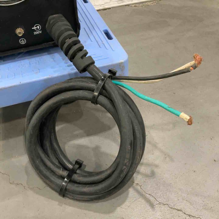 育良精機 インバーターライトアーク溶接機 ISK-LS200S【川口店】