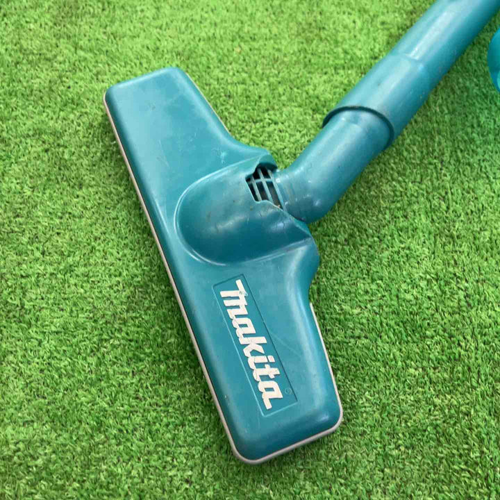 【中古品】 マキタ/makita コードレスクリーナー (青) CL281FDZC 【桶川店】