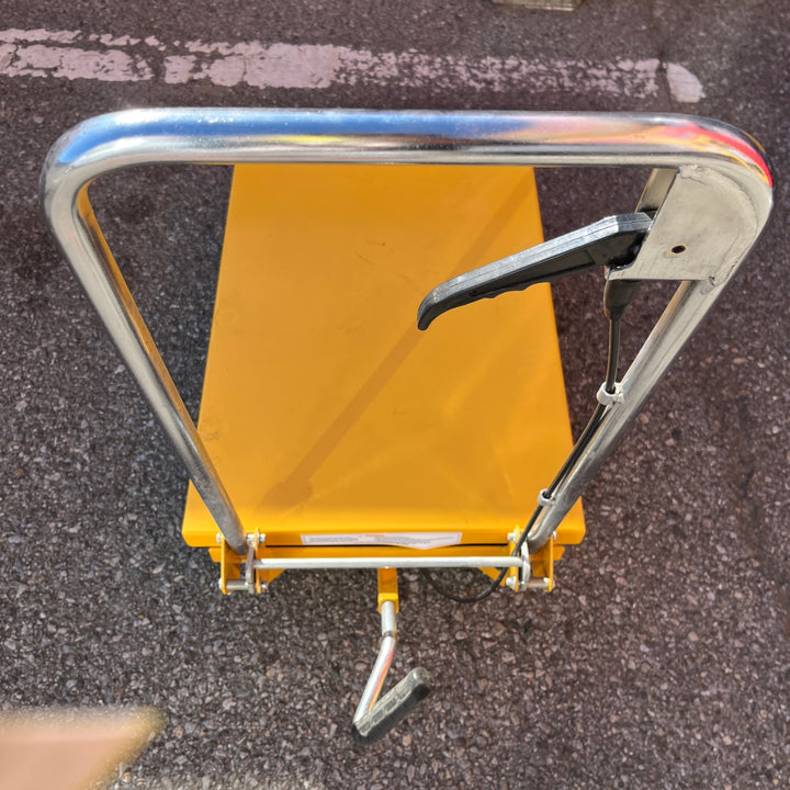 【店頭受取り限定】リフトカート (リフトテーブル)　150kg【草加店】