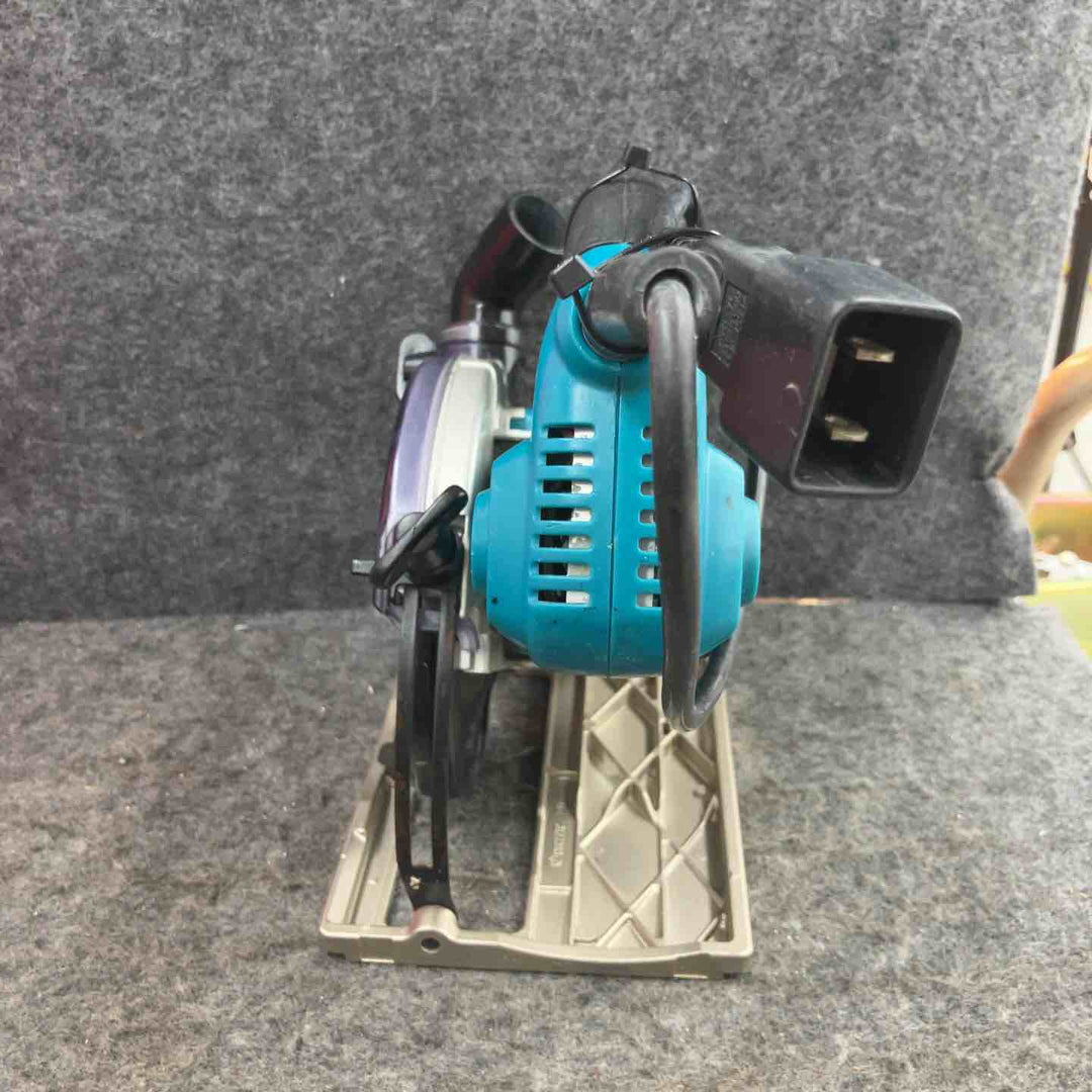 ◇マキタ(makita) 125mm防じん丸ノコ 5205FX【鴻巣店】