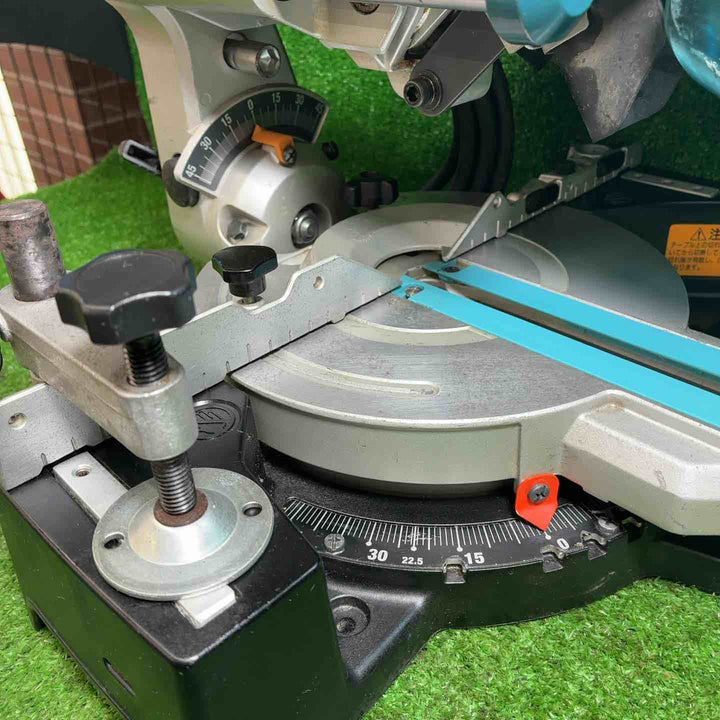 【中古品】 マキタ(makita) 卓上スライドマルノコ LS0612FL 【藤沢店】