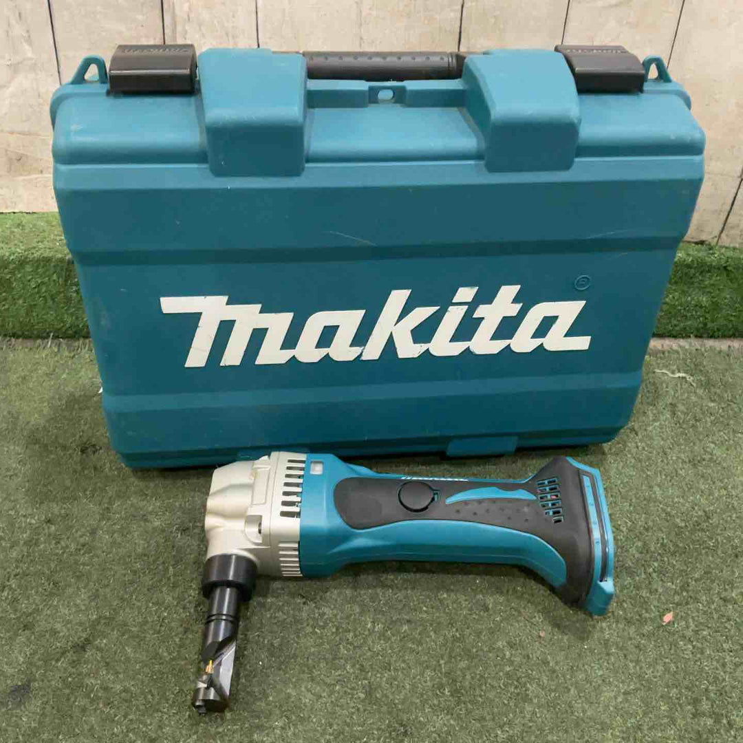 ◇マキタ(makita) コードレスニブラ 14.4V 1.6mm  本体 JN160DZ 動作確認済【川口店】