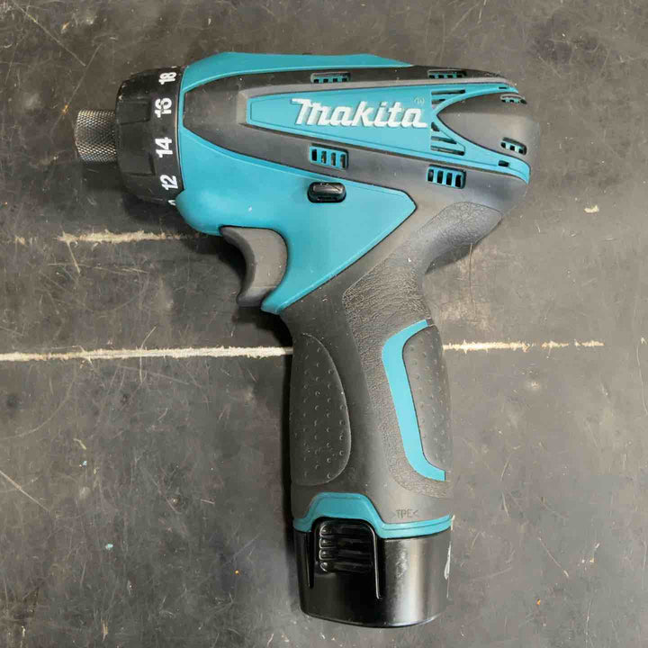 ☆マキタ(makita) コードレスドリルドライバー DF330DWX【草加店】