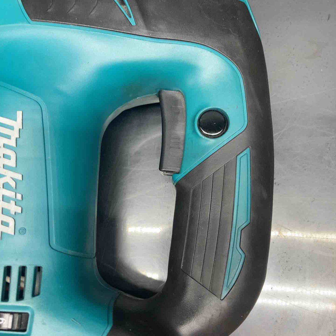 ☆マキタ(makita) コードレスジグソー JV142DZK【川越店】