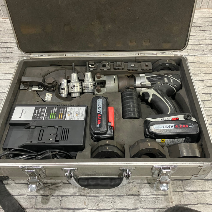 ★パナソニック(Panasonic) コードレス圧着器 EZ4641K-H【川口店】