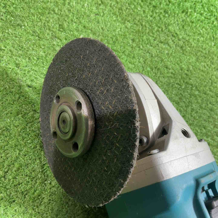 ◇マキタ(makita) 150mm電子ディスクグラインダ 9566CV 動作確認済【川口店】