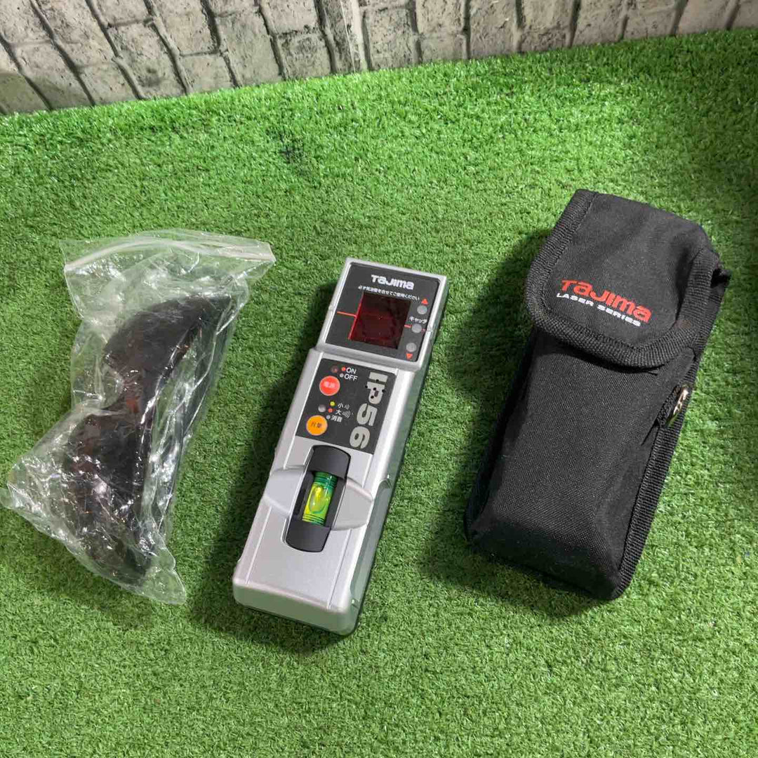 ◇タジマ(TAJIMA) レーザー墨出し器 AXIS TERA テラ KYR 10m 矩・横・両縦 AXT-KYR 動作確認済【川口店】