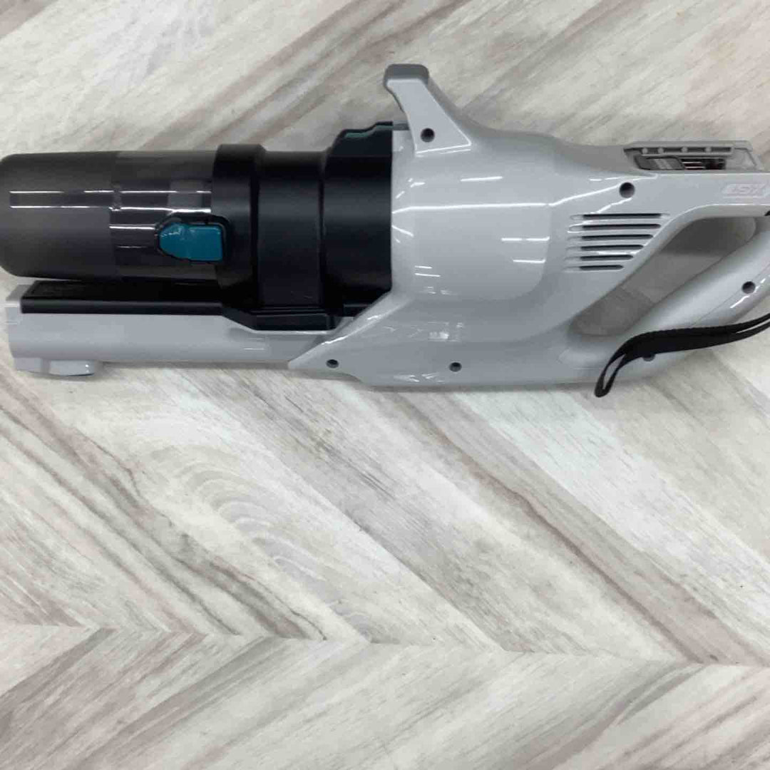 ★マキタ(makita) コードレスクリーナー CL004GRDG【越谷店】