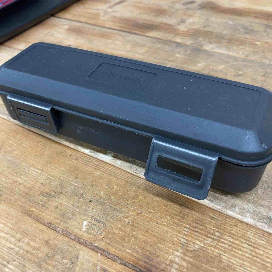 【中古品】 パナソニック(Panasonic) レーザー墨出し器 墨出し名人 縦・地墨 BTL1000G 建築 【東大和店】