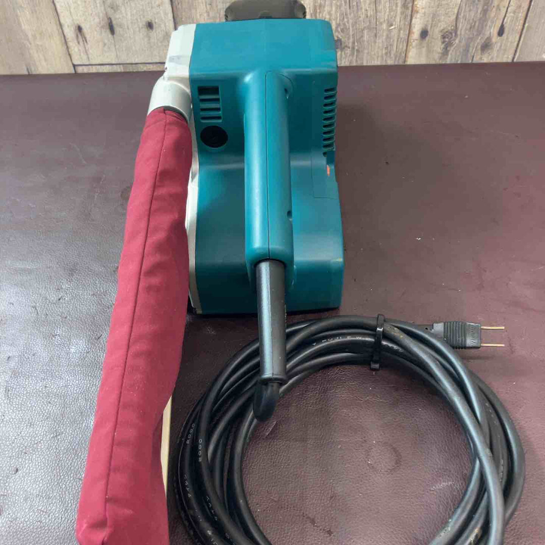 【中古品】マキタ(makita) ベルトサンダ 9404 100V サンダー【東大和店】
