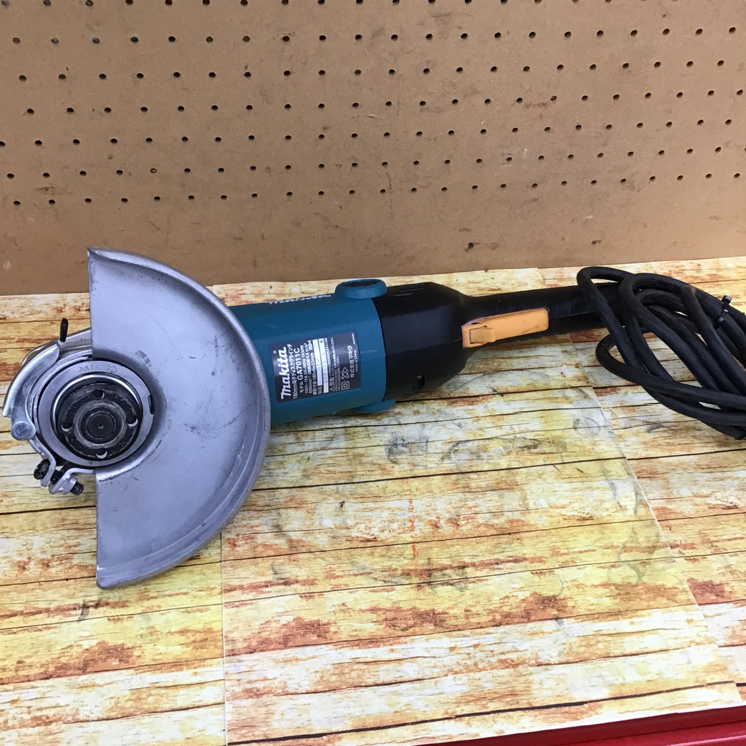 ☆マキタ(makita) 180mm電子ディスクグラインダ GA7011C【川崎店】