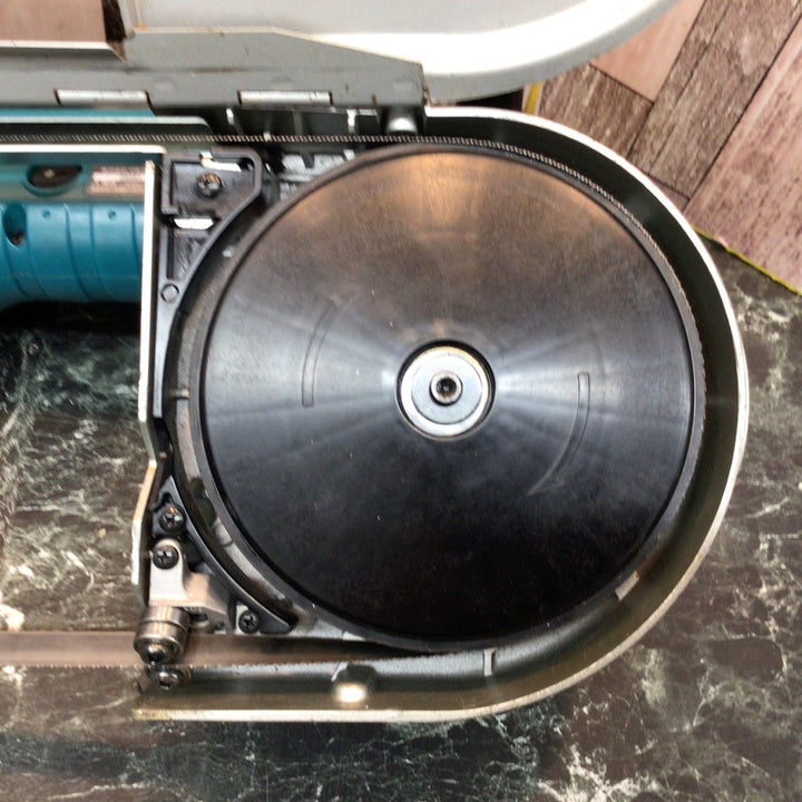 ★マキタ(makita) コードレスバンドソー PB180DZ【八潮店】