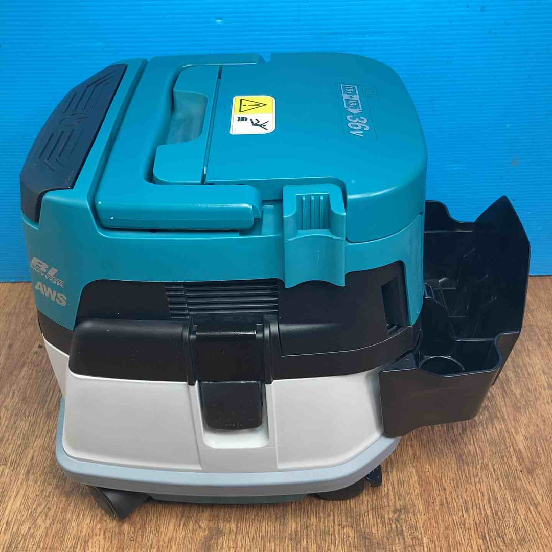 ★マキタ(makita) 粉じん専用 コードレス集じん機 VC867DZ【岩槻店】