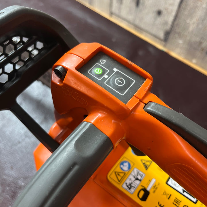 【中古品】◇ハスクバーナ バッテリートップハンドルソー T535i XP バッテリー3個・充電器セット【東大和店】