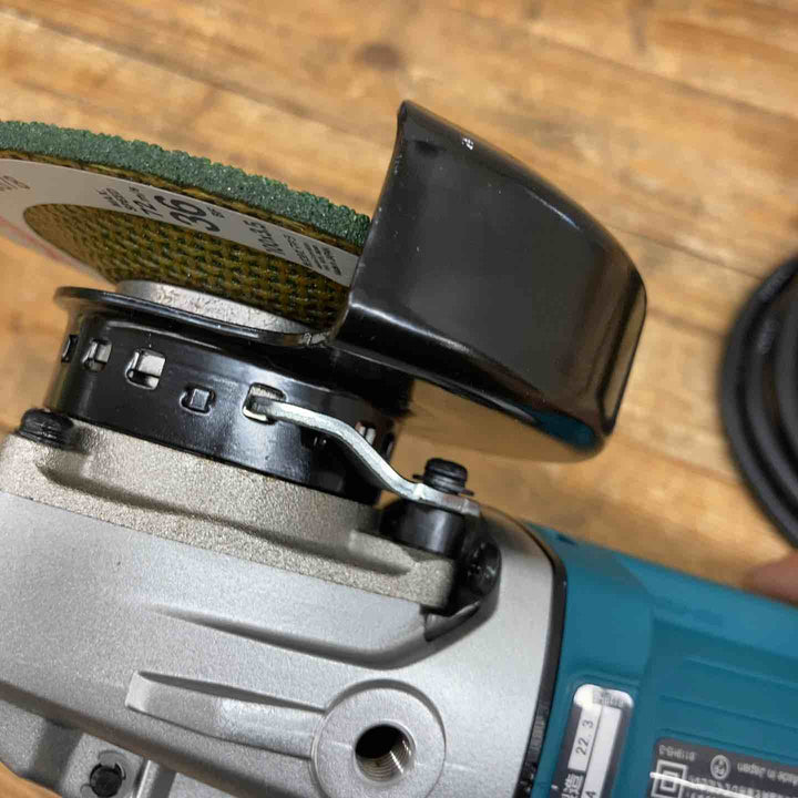 【未使用品(店頭展示品)】 マキタ(makita) 100mmディスクグラインダ GA4061 【東大和店】