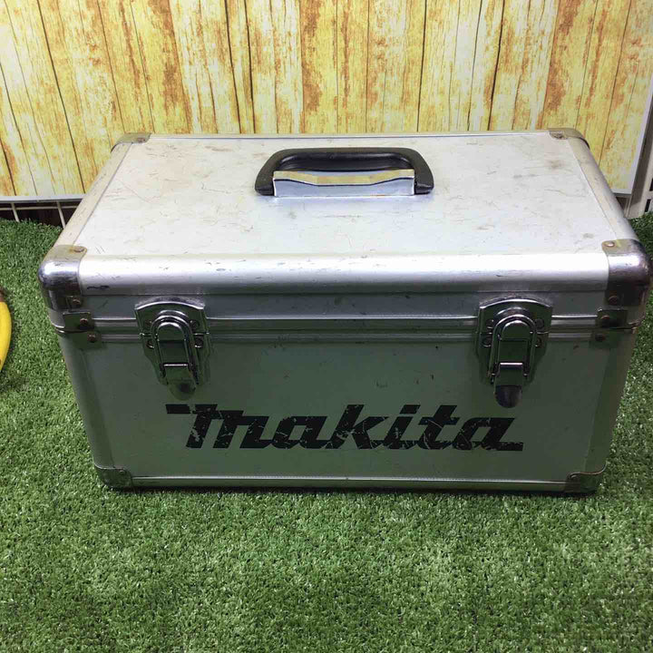 ★マキタ(makita) コードレス真空ポンプ VP180DZ【川崎店】