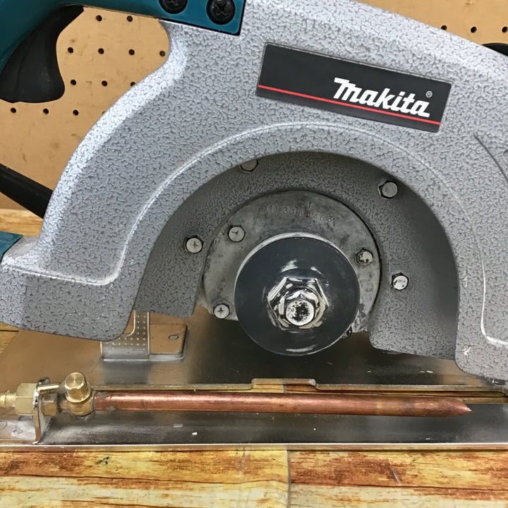 マキタ(makita) 205mm カッタ 4108R コンクリートカッター【川崎店】