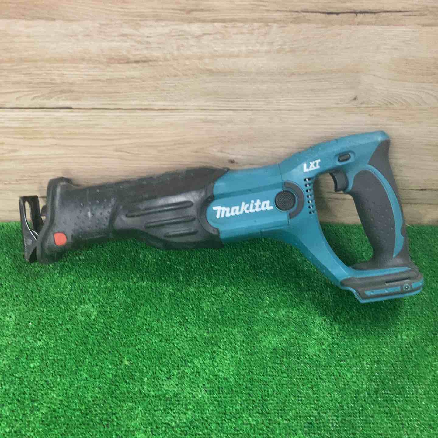 ☆マキタ(makita) コードレスレシプロソー JR182DZK【町田店】 ☆マキタ(makita) コードレスレシプロソー JR182DZK【町田店