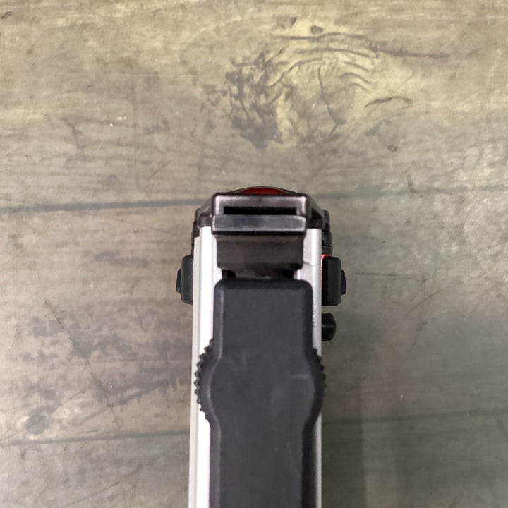 マキタ(makita) 高圧エアタッカ エアダスタ付 10mm 赤 AT1025HB 【東大和店】