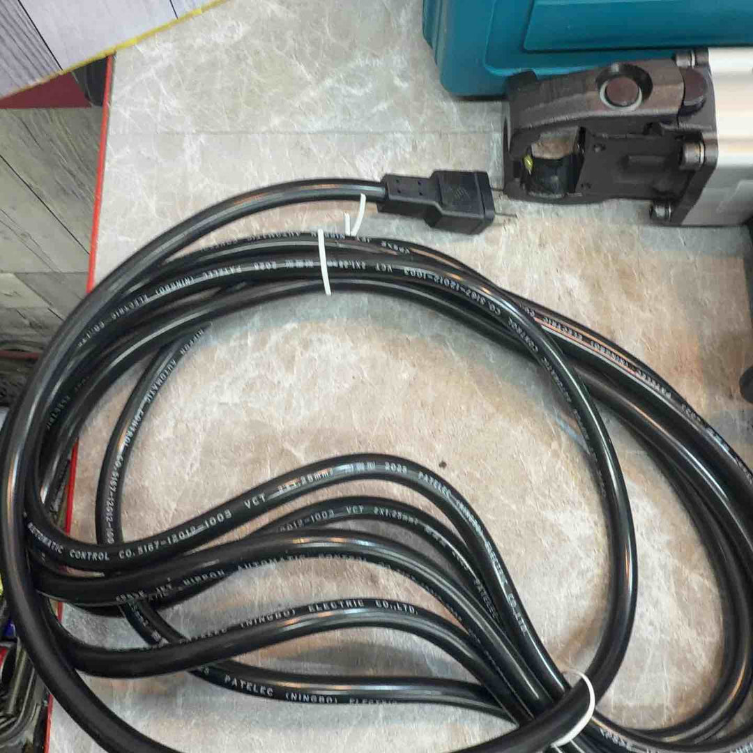 ★マキタ(makita) ハンマドリル HR3530【八潮店】