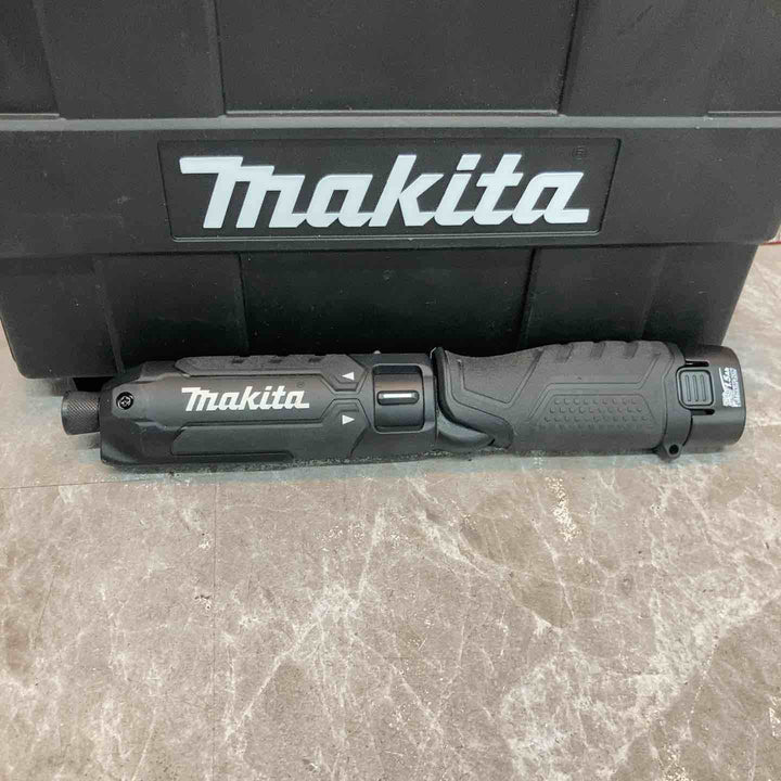 ★マキタ(makita) 7.2V コードレスペンインパクトドライバ TD023DSHXB【八潮店】