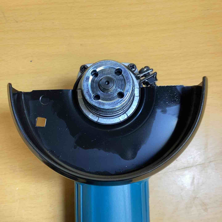 ☆マキタ(makita) 100mmディスクグラインダ 9533B【越谷店】