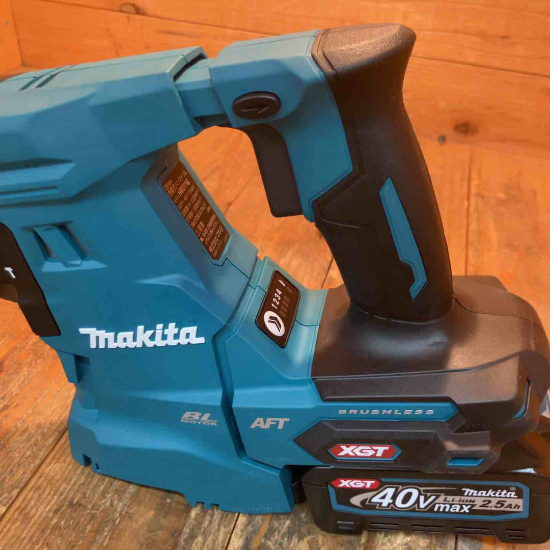 ★マキタ(makita) コードレスハンマドリル HR011GRDX【所沢店】