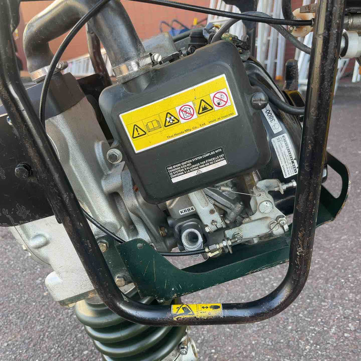 【店頭受取り限定】SAKAI 酒井 重工 サカイ エンジン ランマー RS55 ガソリン 57kg 燃料 重量 ロビン タッピング【越谷店】