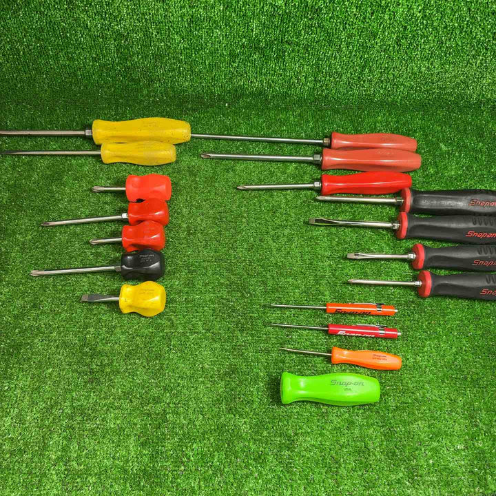 スナップオン　ドライバー１７本＋αセット【藤沢店】