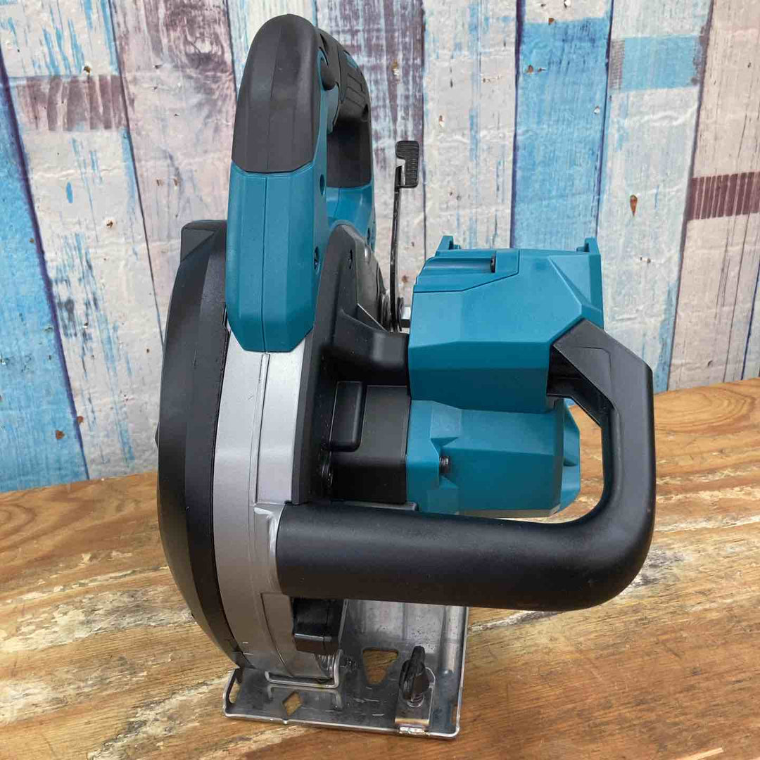 【中古品】★マキタ(makita) コードレスチップソーカッター CS001GZ 40V 本体のみ ケース付【柏店】